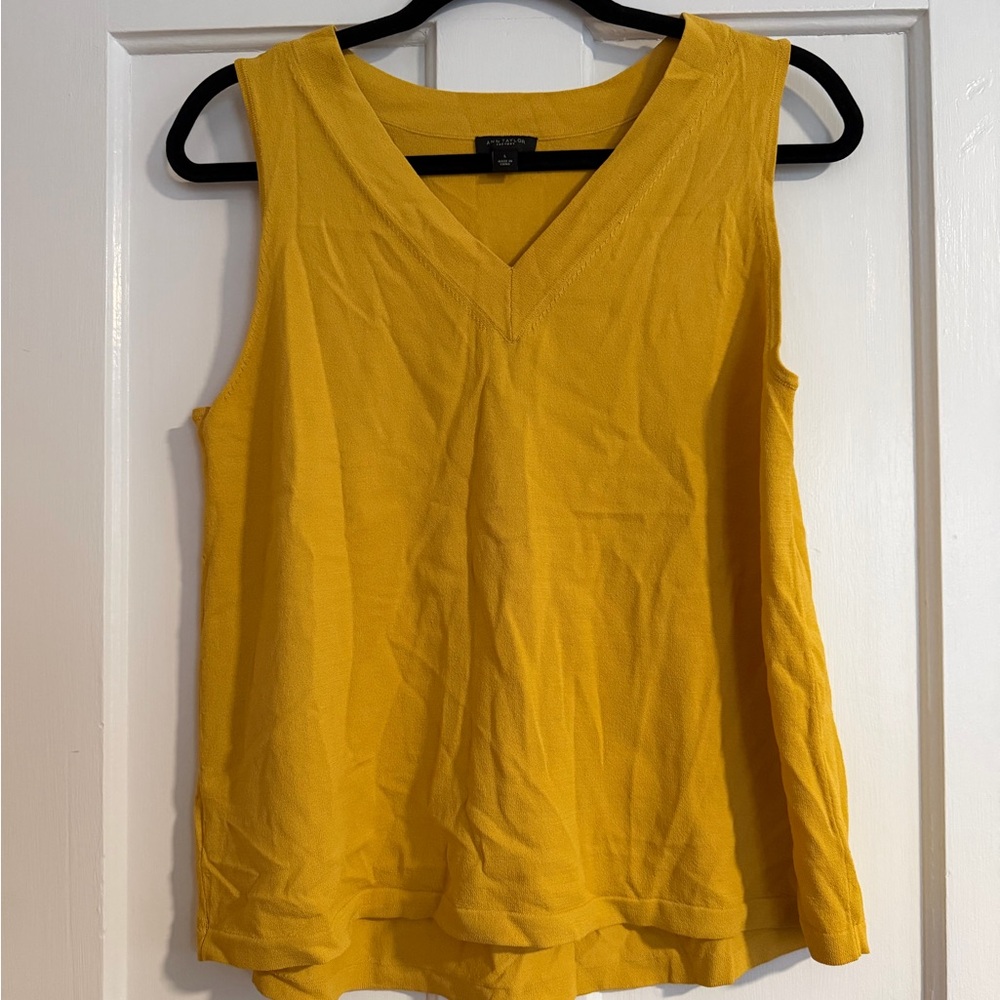 Ann Taylor Factory Mustard V-Neck Sleeveless Top L